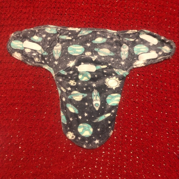 Squiggles swaddle - Picture 3 of 3